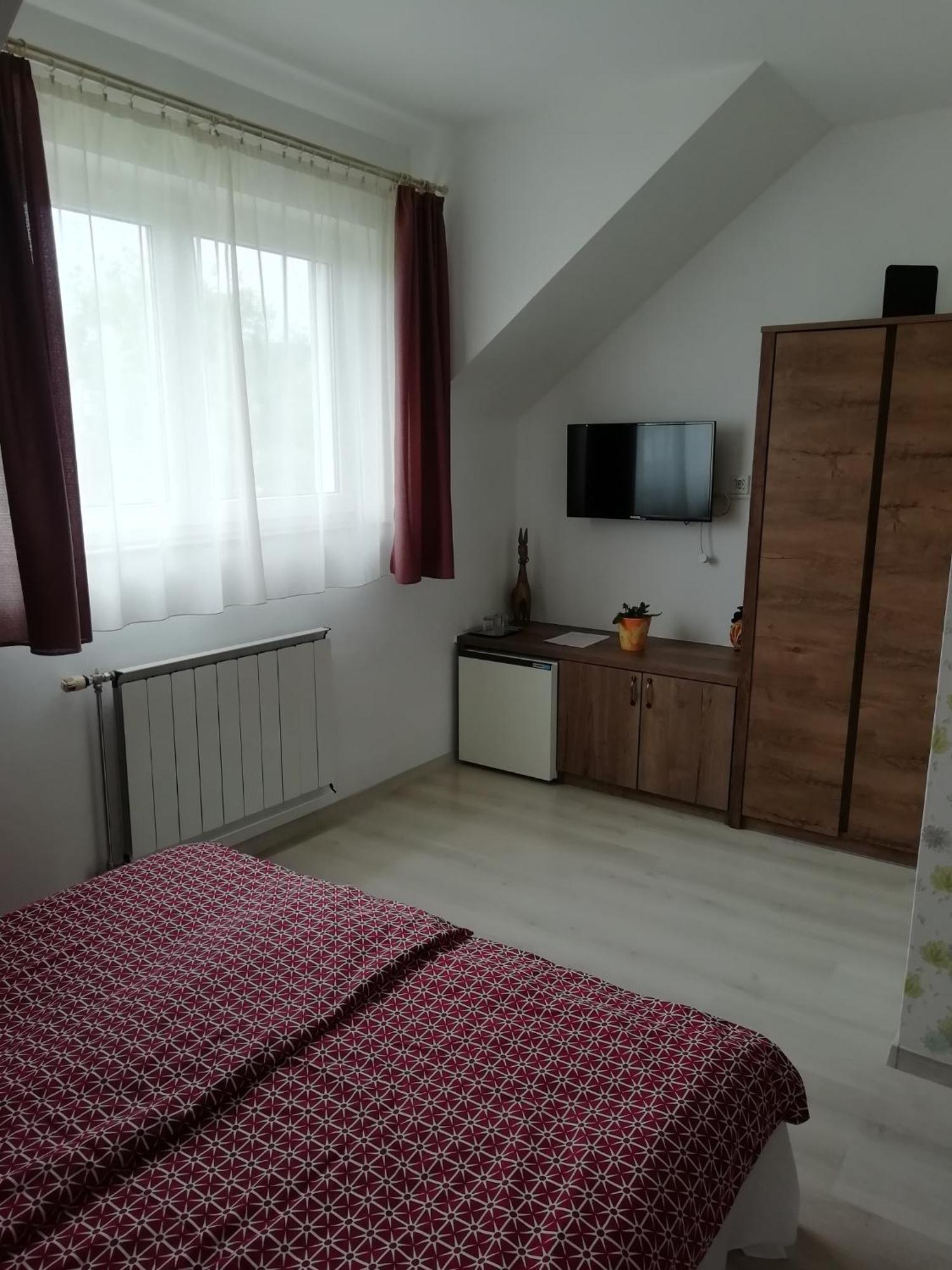 Hotel Katalin Vendeghaz Gyenesdiás Exteriér fotografie