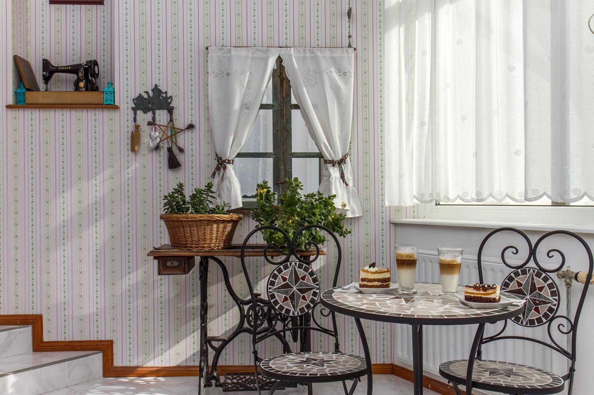 Hotel Katalin Vendeghaz Gyenesdiás Exteriér fotografie